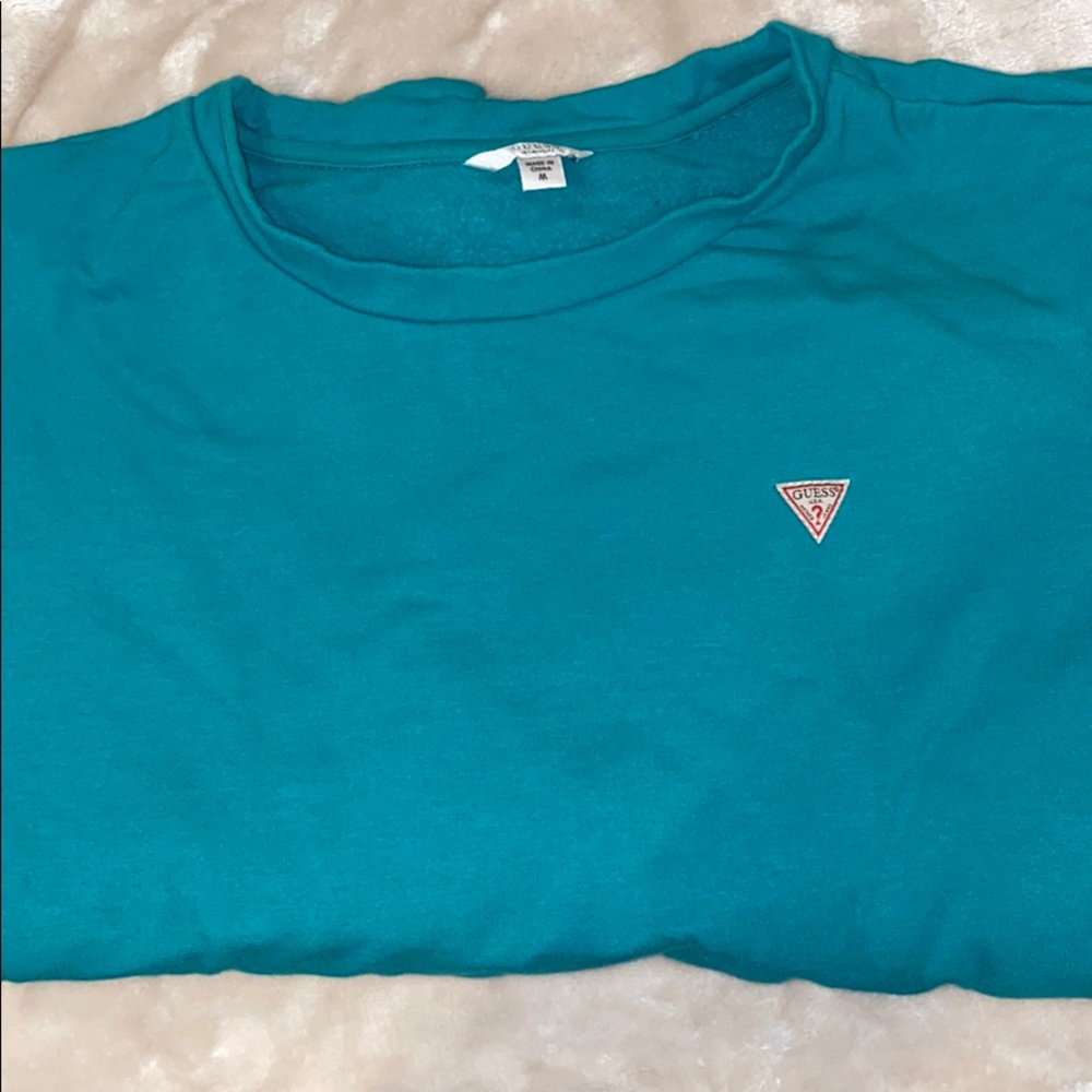 Guess pullover sweatshirt